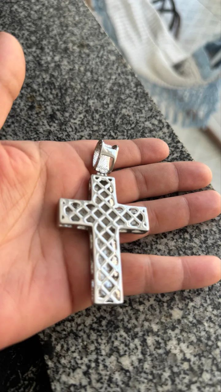 Pingente cruz em zircônia  - Foto 2