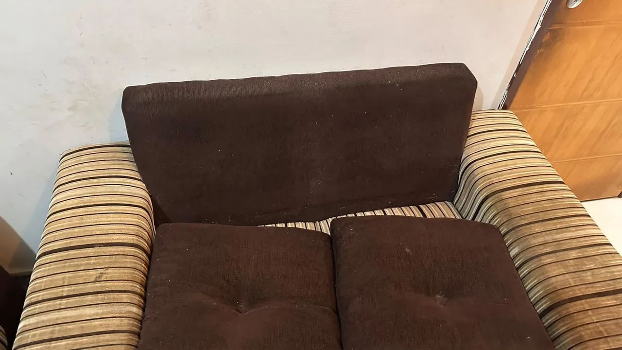 Vendo sofá de 2 e 3 lugares  - Foto 4