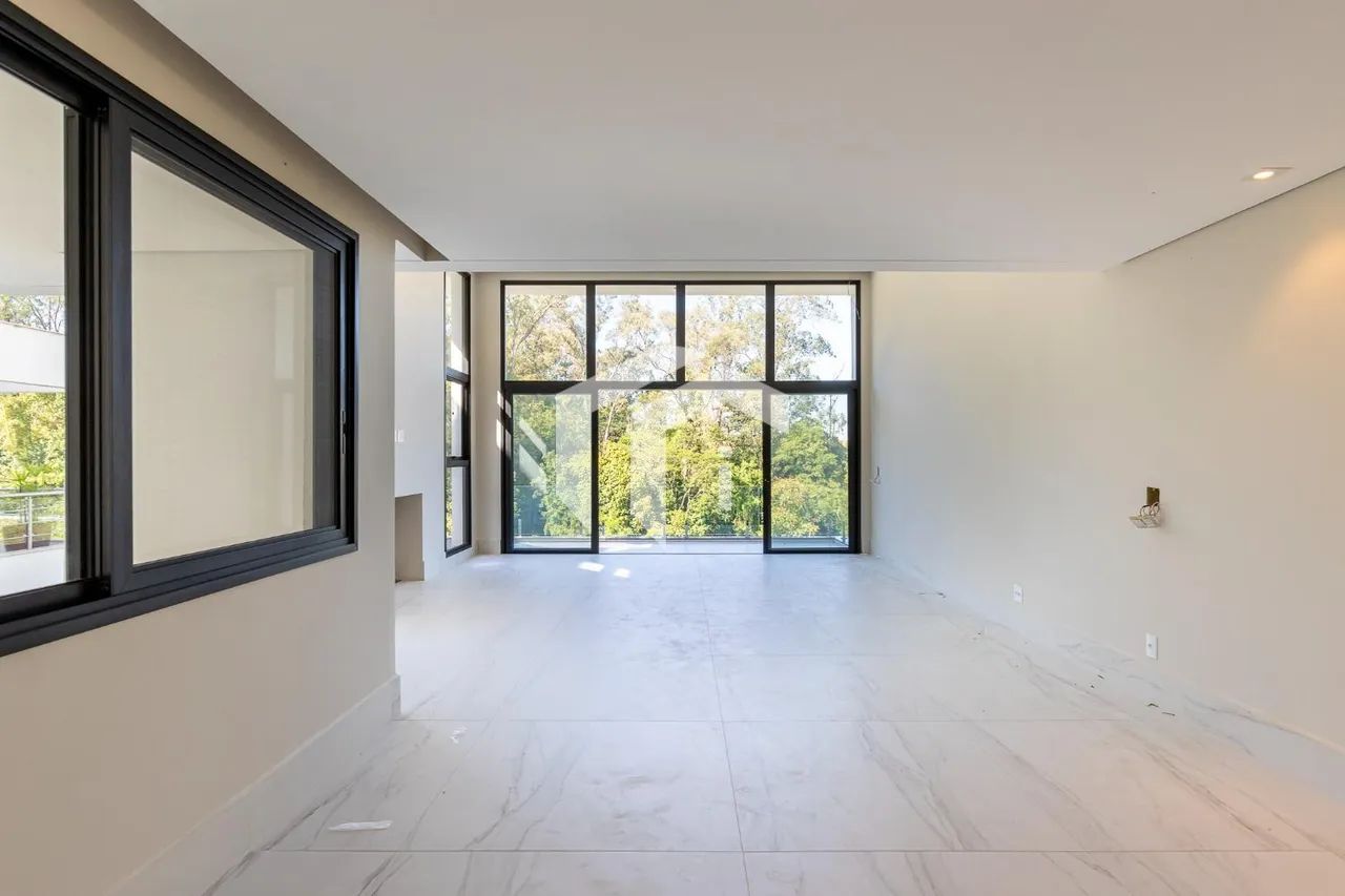 Casa de Luxo Próxima ao Galleria com 4 Suítes e Elevador - Foto 5