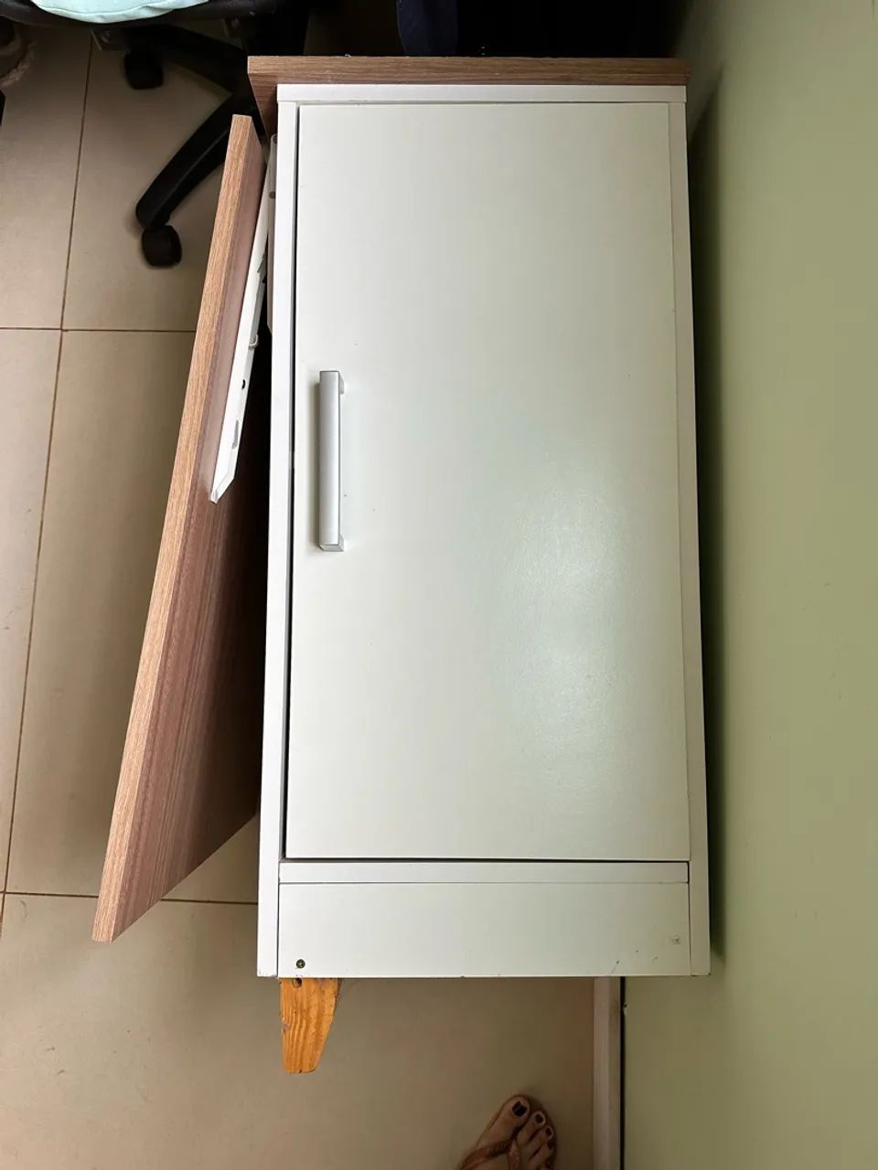 Armário com bancada extensiva