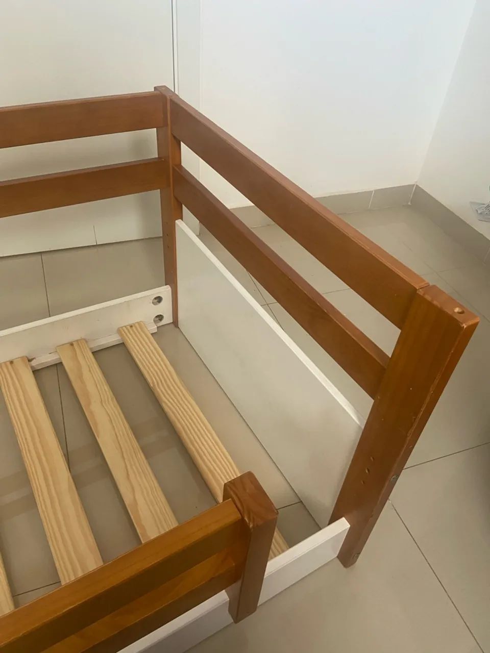 Mini cama infantil com grade protetora - Foto 4