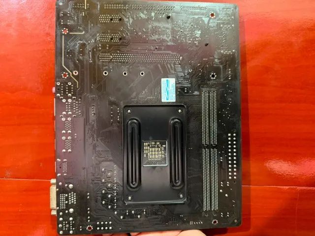 Placa mãe Gigabyte GA-A320M-S2H - Foto 4