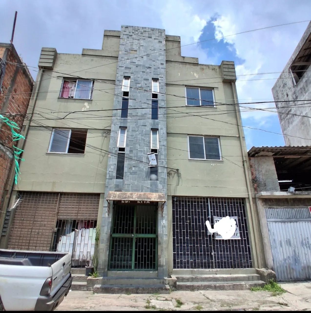 VENDO PREDIO, NA SACRAMENTA.