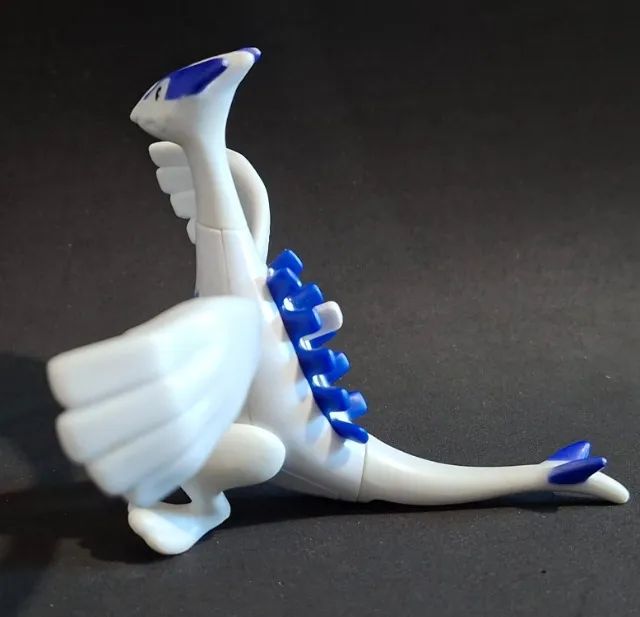 Boneco Pokémon Lugia Lendário - Original McDonald's 2019 - Foto 5