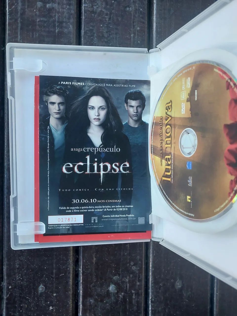 Crepúsculo: Lua Nova + DVD Bônus (Original) - Foto 2