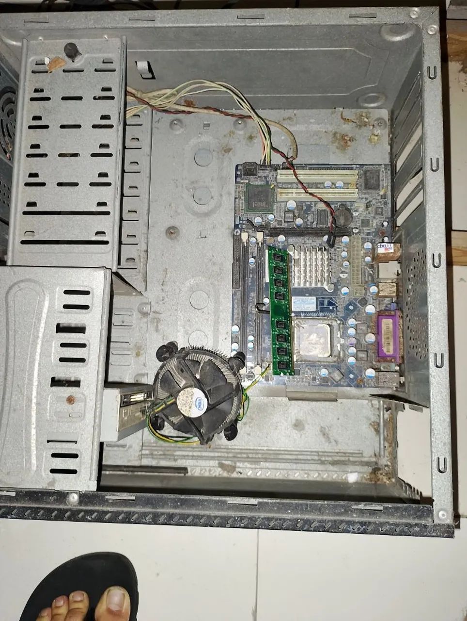 Gabinetes computadores - Foto 2