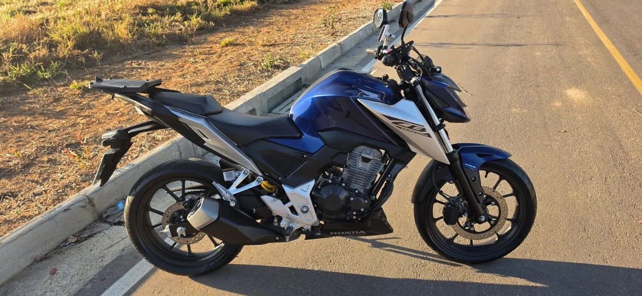 Vendo CB300f  - Foto 2