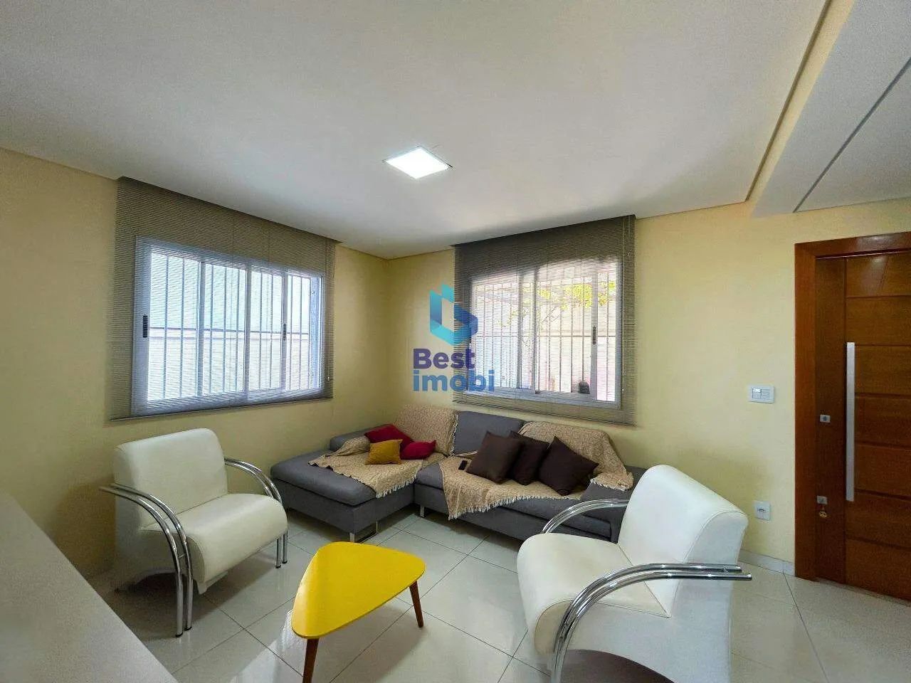 Casa à Venda com 3 Quartos, Suíte, Salão de Festas e Barracão - Foto 3