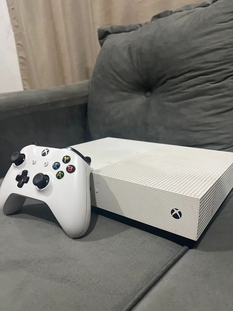 XBOX ONE S