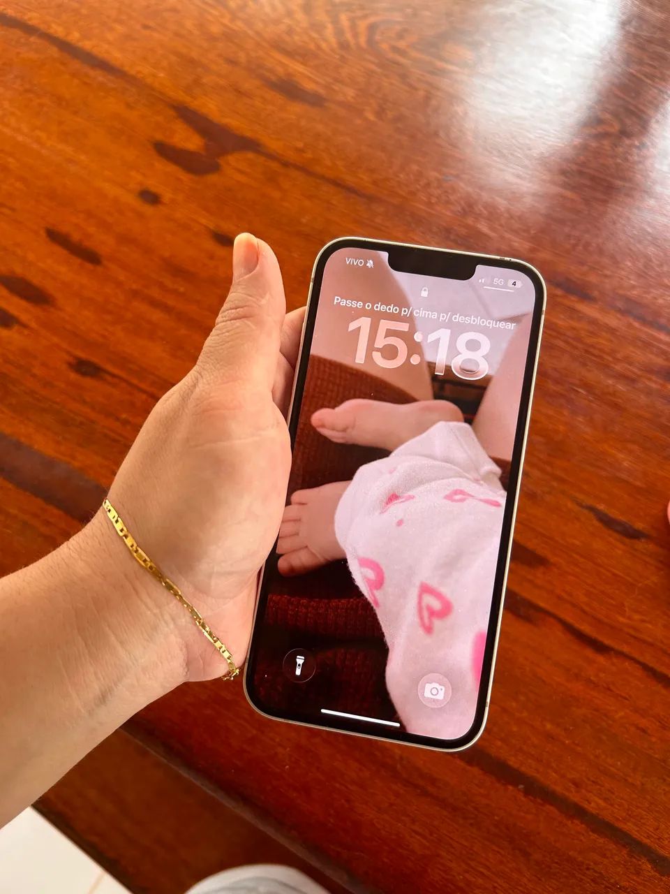 iPhone 16e 256 GB - Branco  - Foto 4