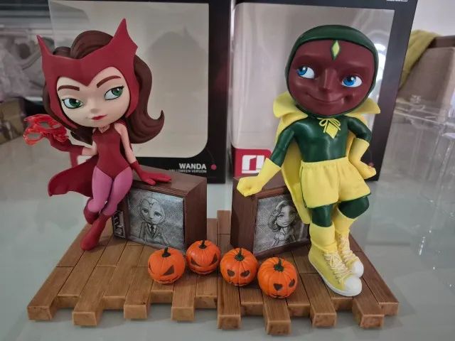 Figure - Minico Wanda & Visão - Versão De Halloween - Iron Studios - Foto 4