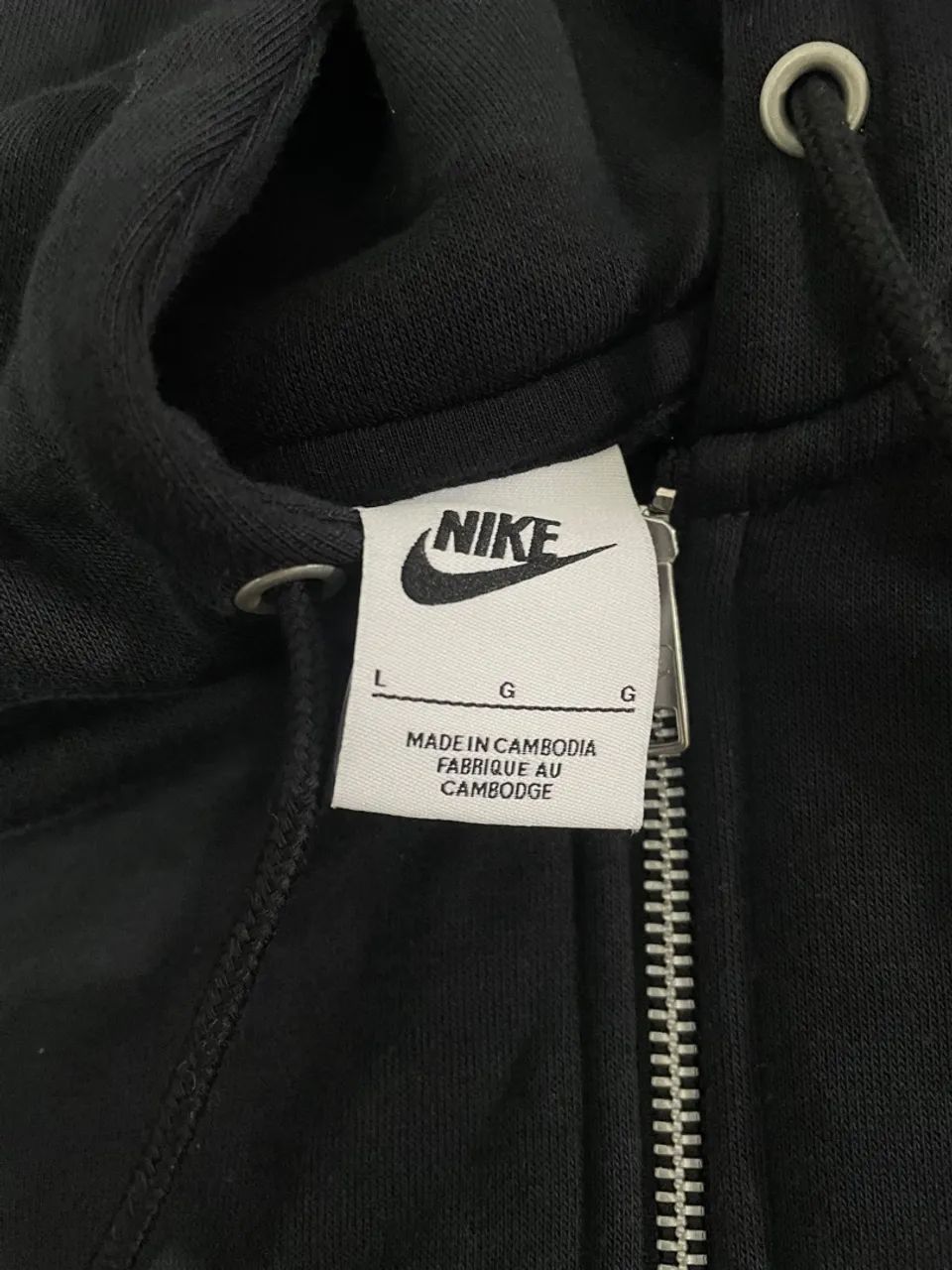 Moletom Nike Preto com Zíper e Capuz - Tam. G - Foto 2