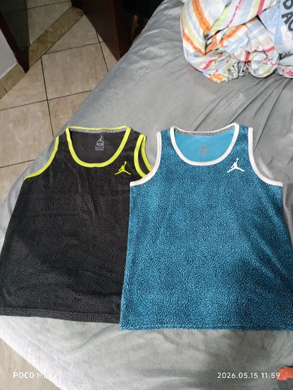 2 camisas Jordan veste PP