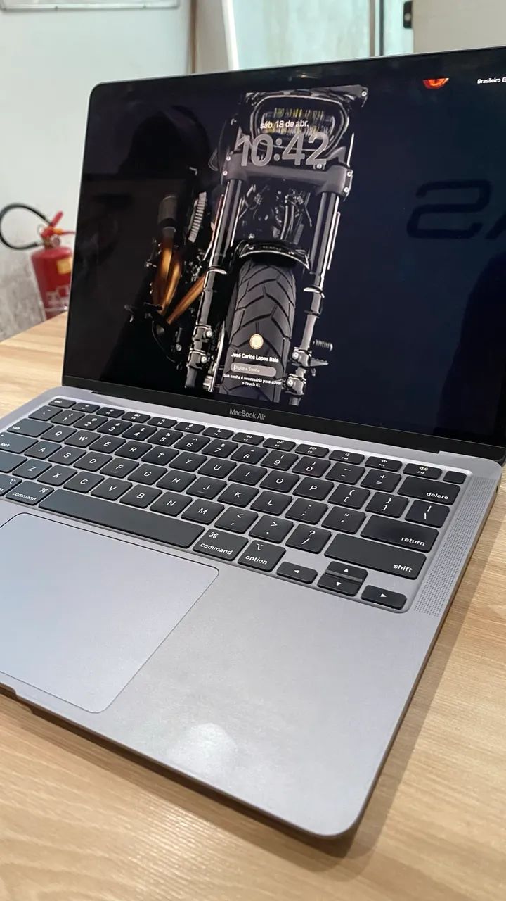 MacBook Air 13インチ　シルバー Comprar MacBook Air, 13 polegadas, chip M5, CPU de 10 núcleos, GPU