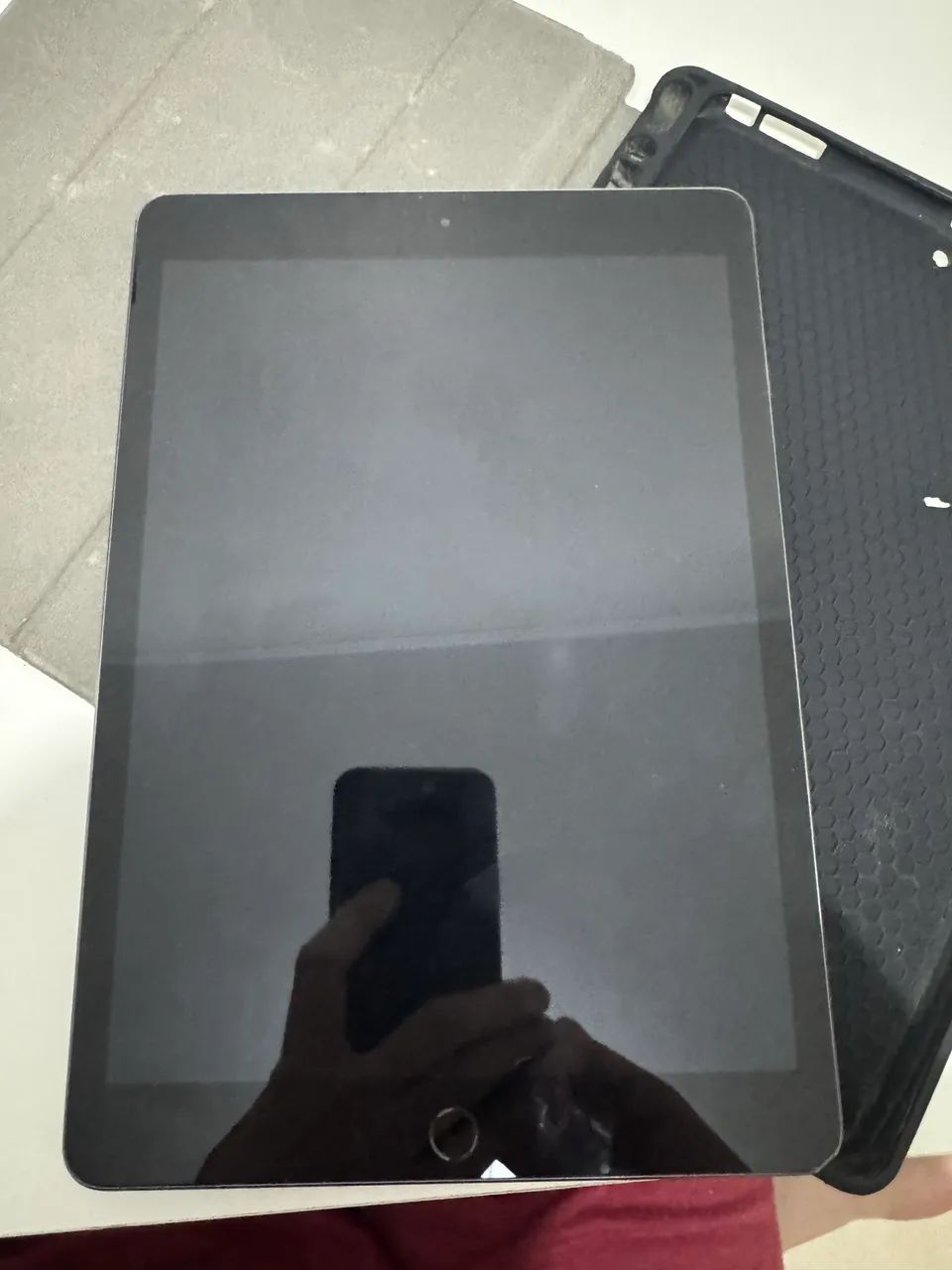 iPad 7 128gb (não carrega) 