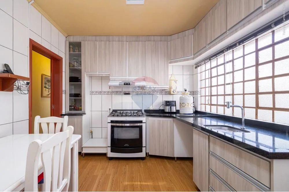 Casa à venda no centro com 02 dormitórios e 01 suíte - Foto 4