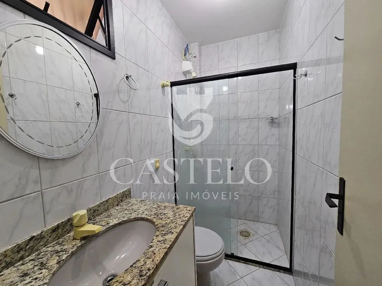 Apartamento 2 quartos sendo 1 suíte com vista lateral para o mar na quadra do mar, Praia d - Foto 13