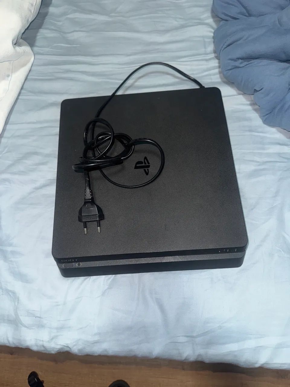 Playstation 4 1TB (sem controle) (PS4) - Foto 2