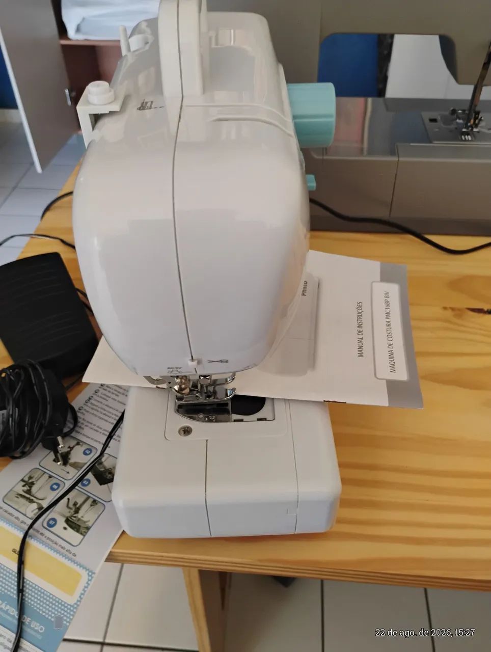 Máquina de costura  - Foto 2