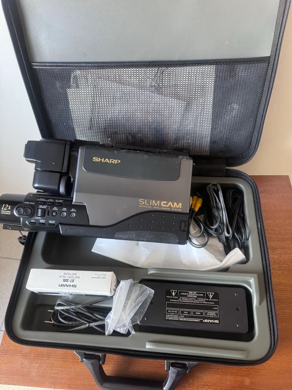 Filmadora Sharp
