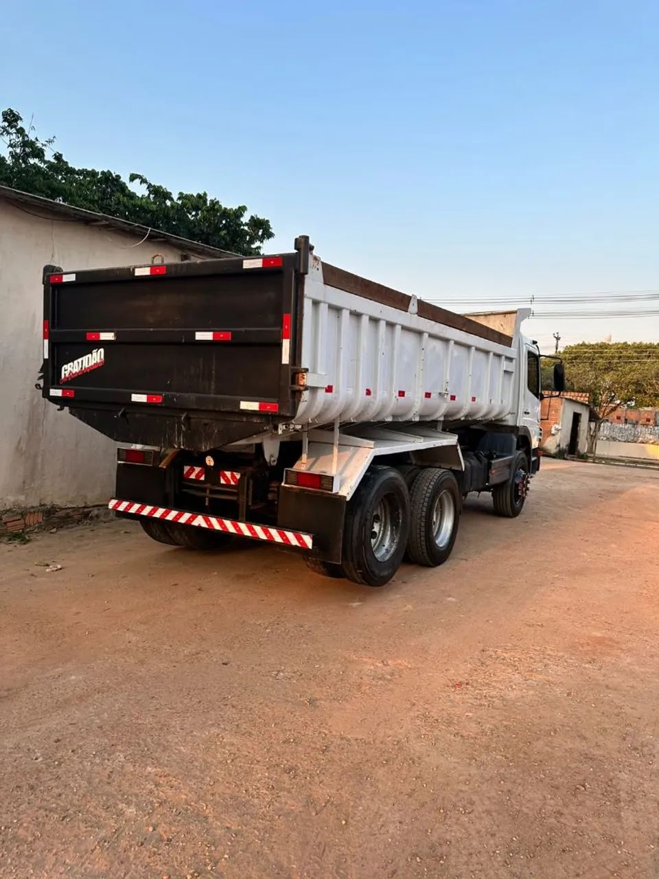 Caçamba 2425 - Foto 2
