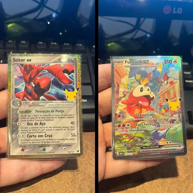 Combo Cartas Pokémon 30 Anos - PT-BR - Foto 2