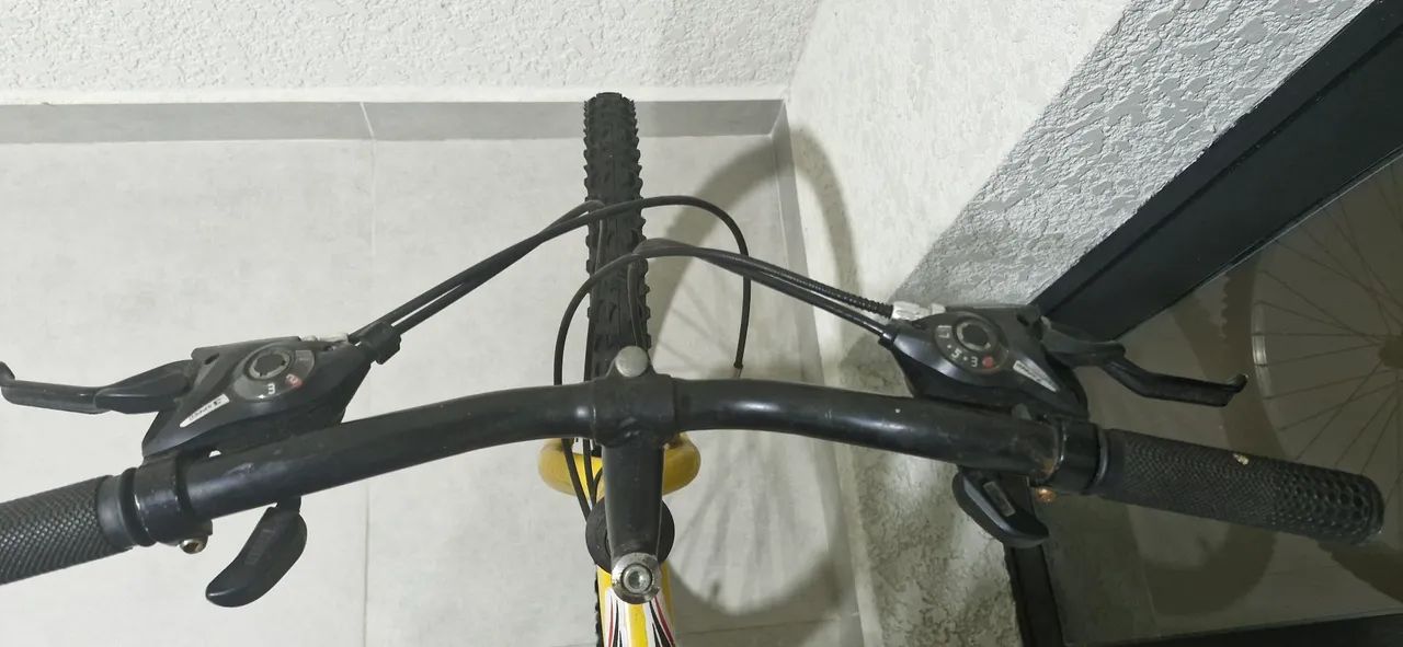 Bicicleta  - Foto 2