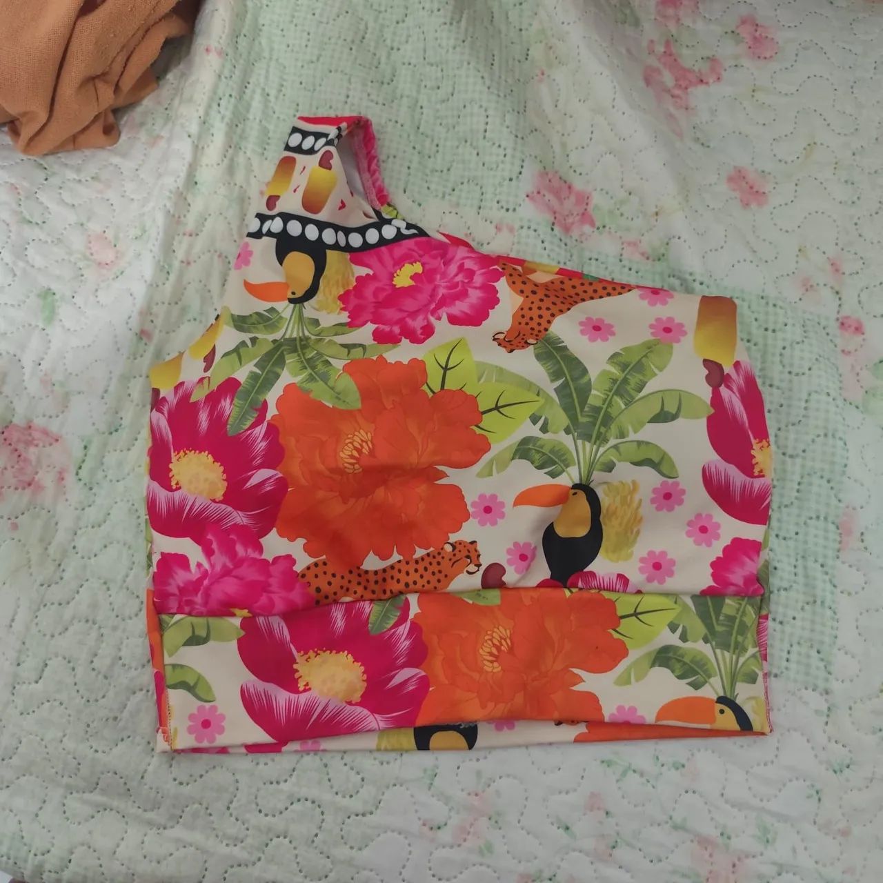 ROUPAS USADAS APENAS UMA VEZ - Foto 2