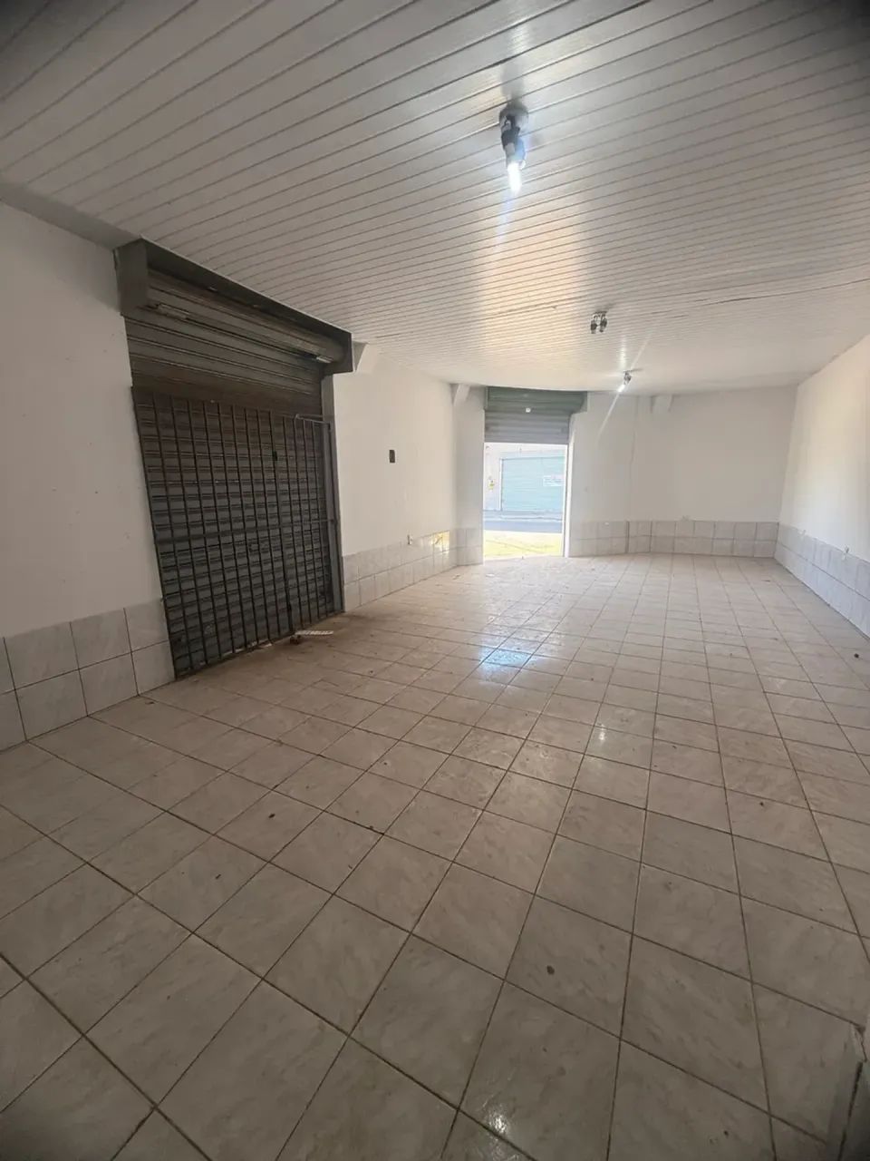 Vendo Sala Comercial 1 Quarteirão acima do Camelódromo OK - Foto 5