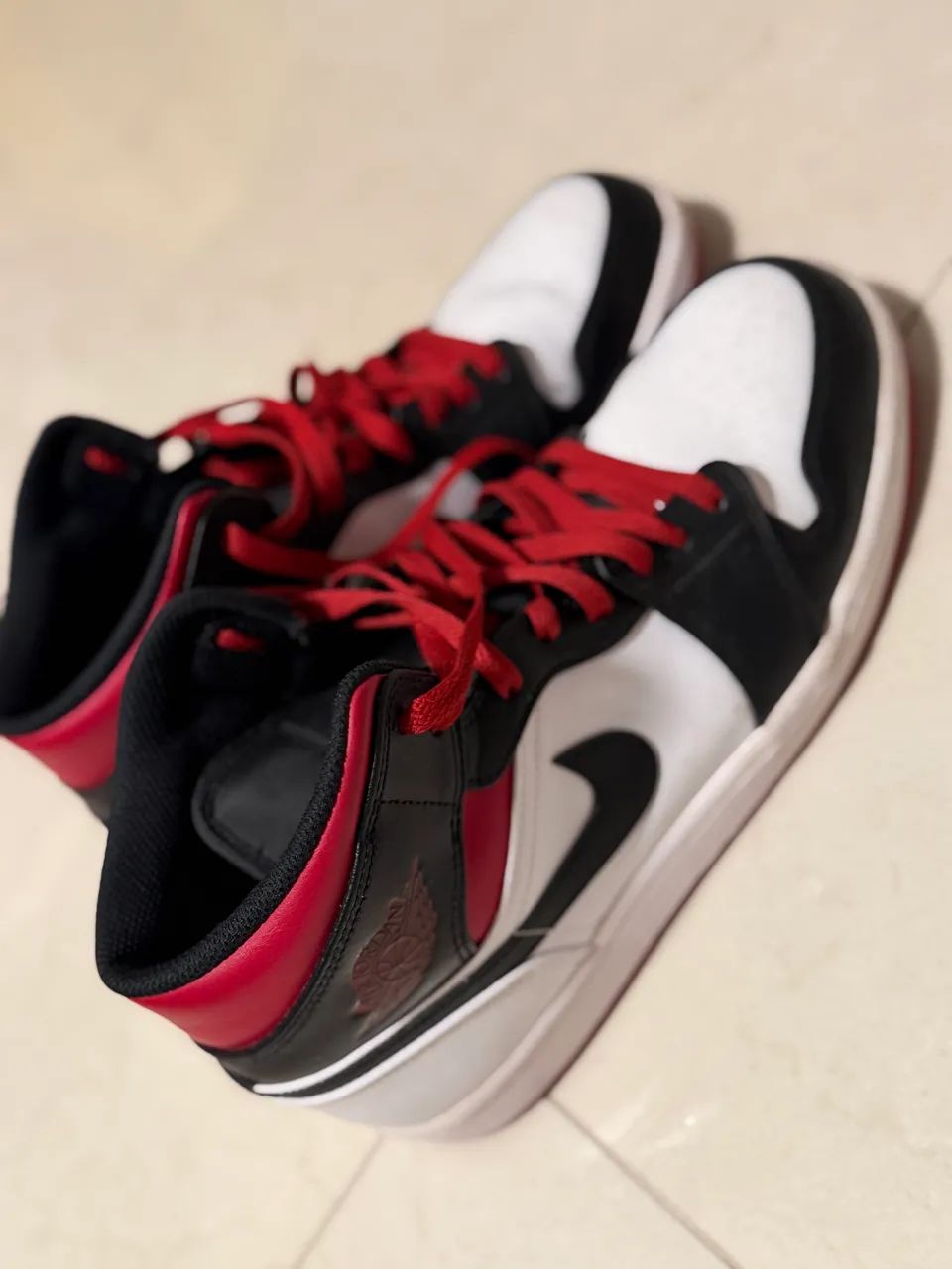 AIR JORDAN  - Foto 3