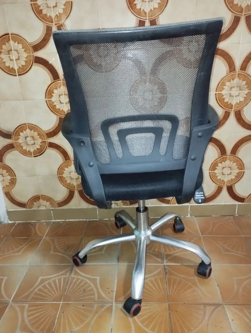 Cadeira de escritório  - Foto 4