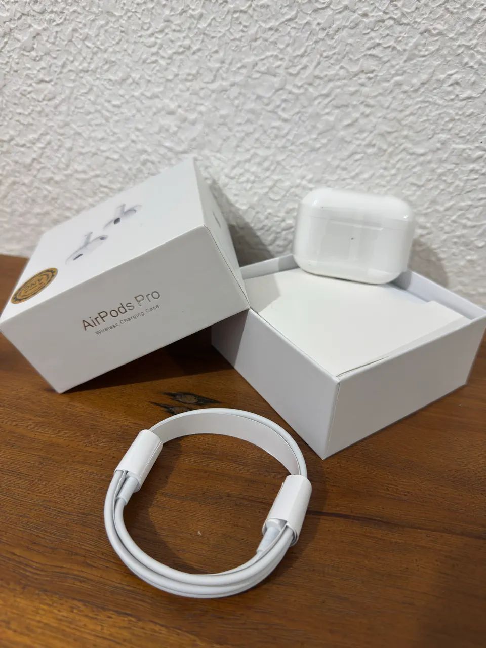 Fone Bluetooth Apple AirPods Pro 2° Geração Branco - Foto 2