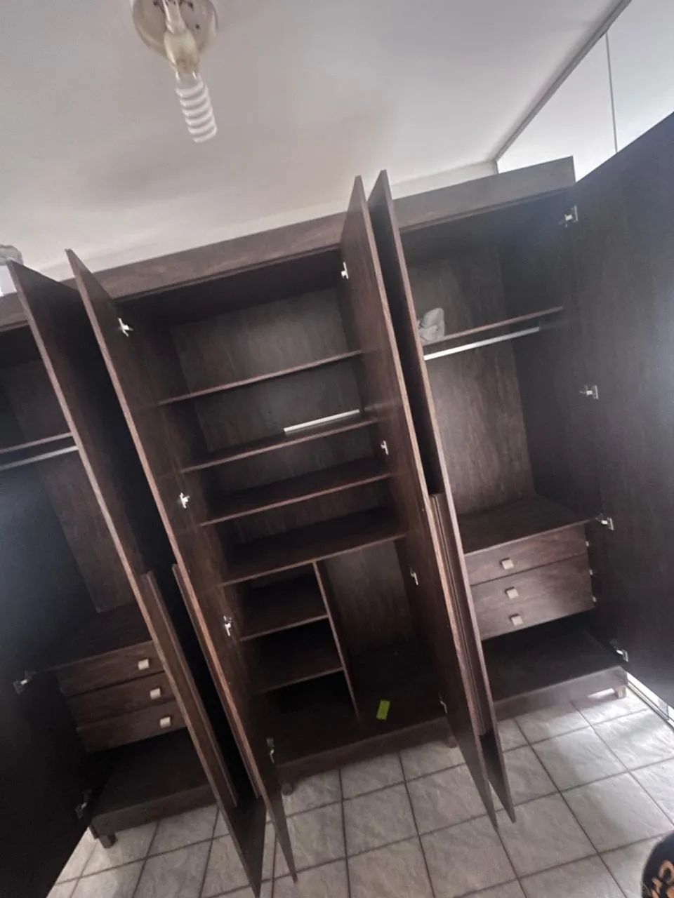 Guarda Roupa 6 portas - Foto 2