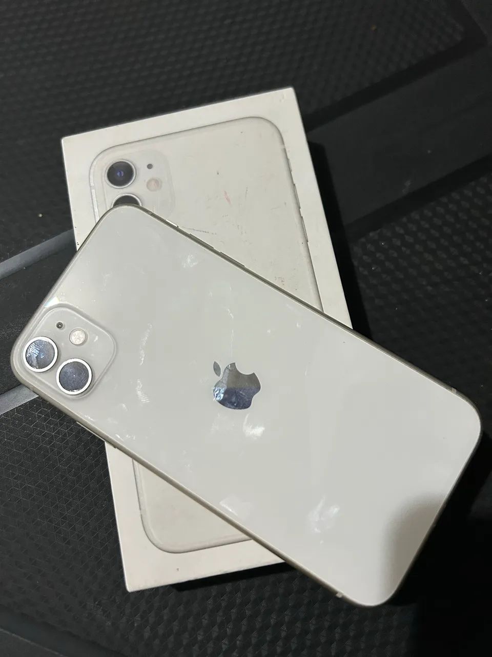 Celular IPhone 11 64gb