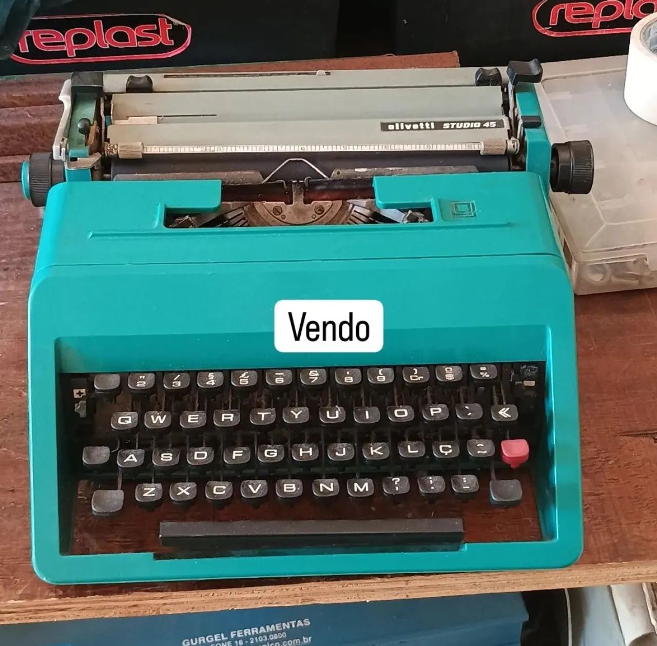 Máquina de escrever antiga