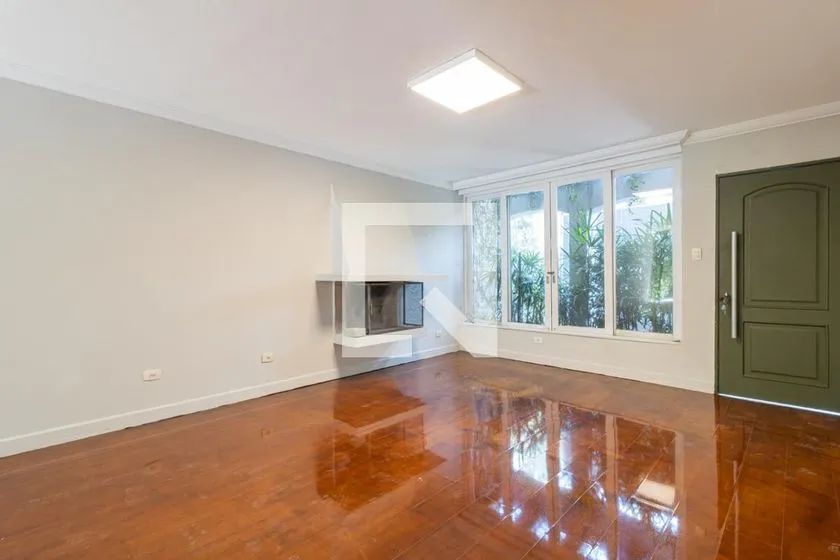 Casa à Venda - Vila Nova Conceição, 3 Quartos, 179 m2