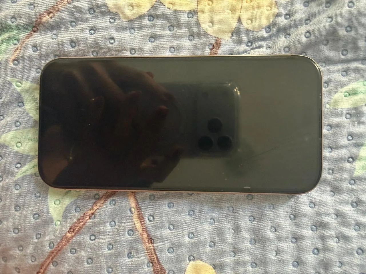 iPhone 16 pro 256 - Foto 2