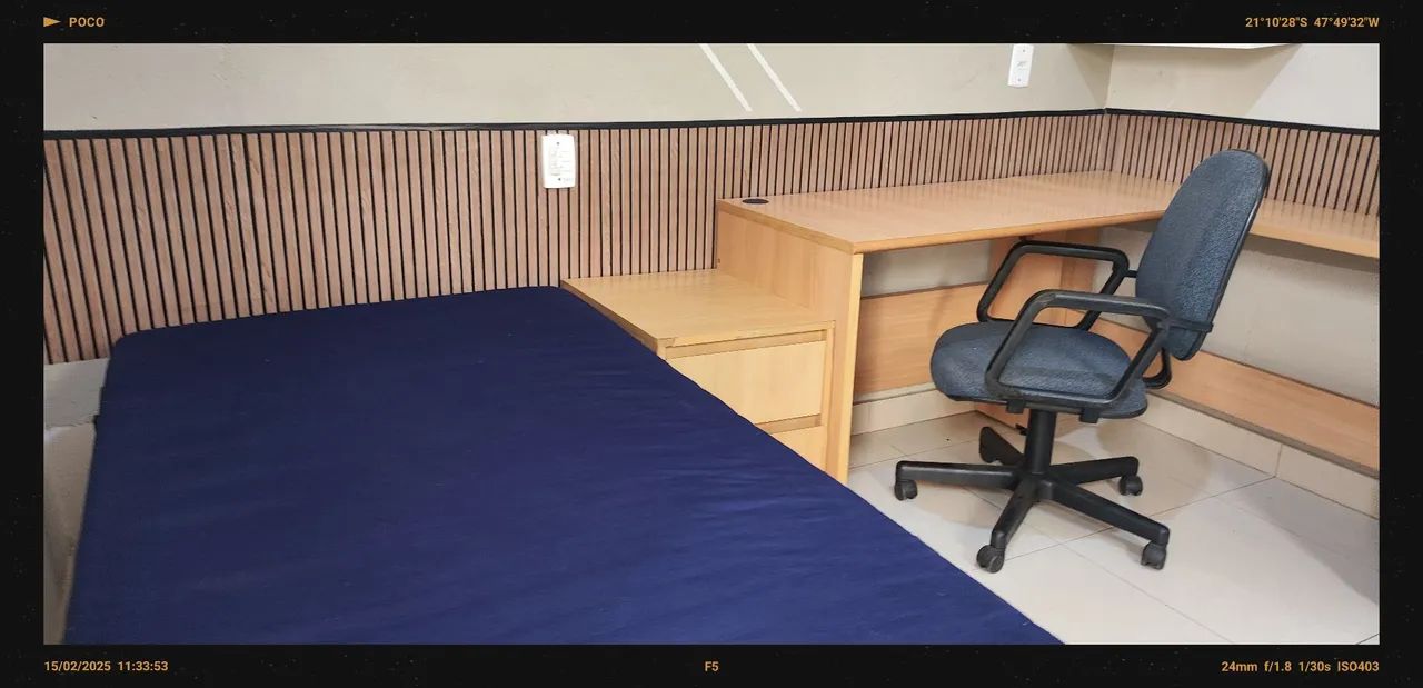 Quarto suite av café 