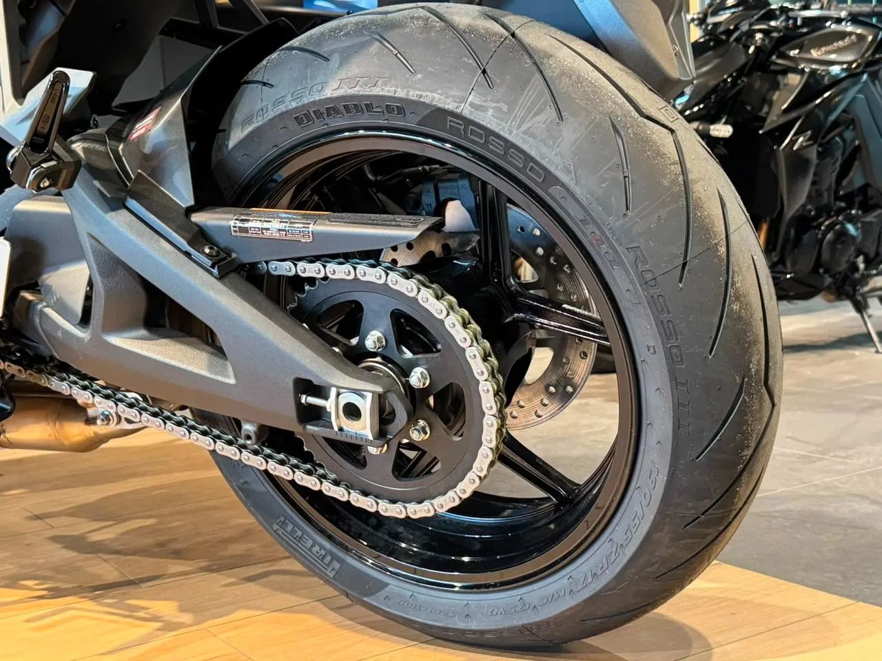 KAWASAKI ZH2 - Foto 3