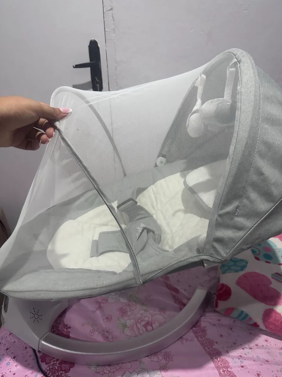 cadeirinha de descanso infantil. balanço automático, e música - Foto 3