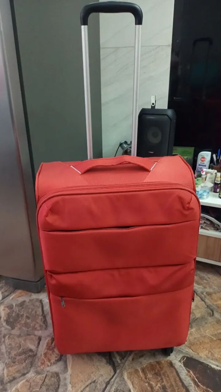 Mala de viagem média cadeado segredo   - Foto 2