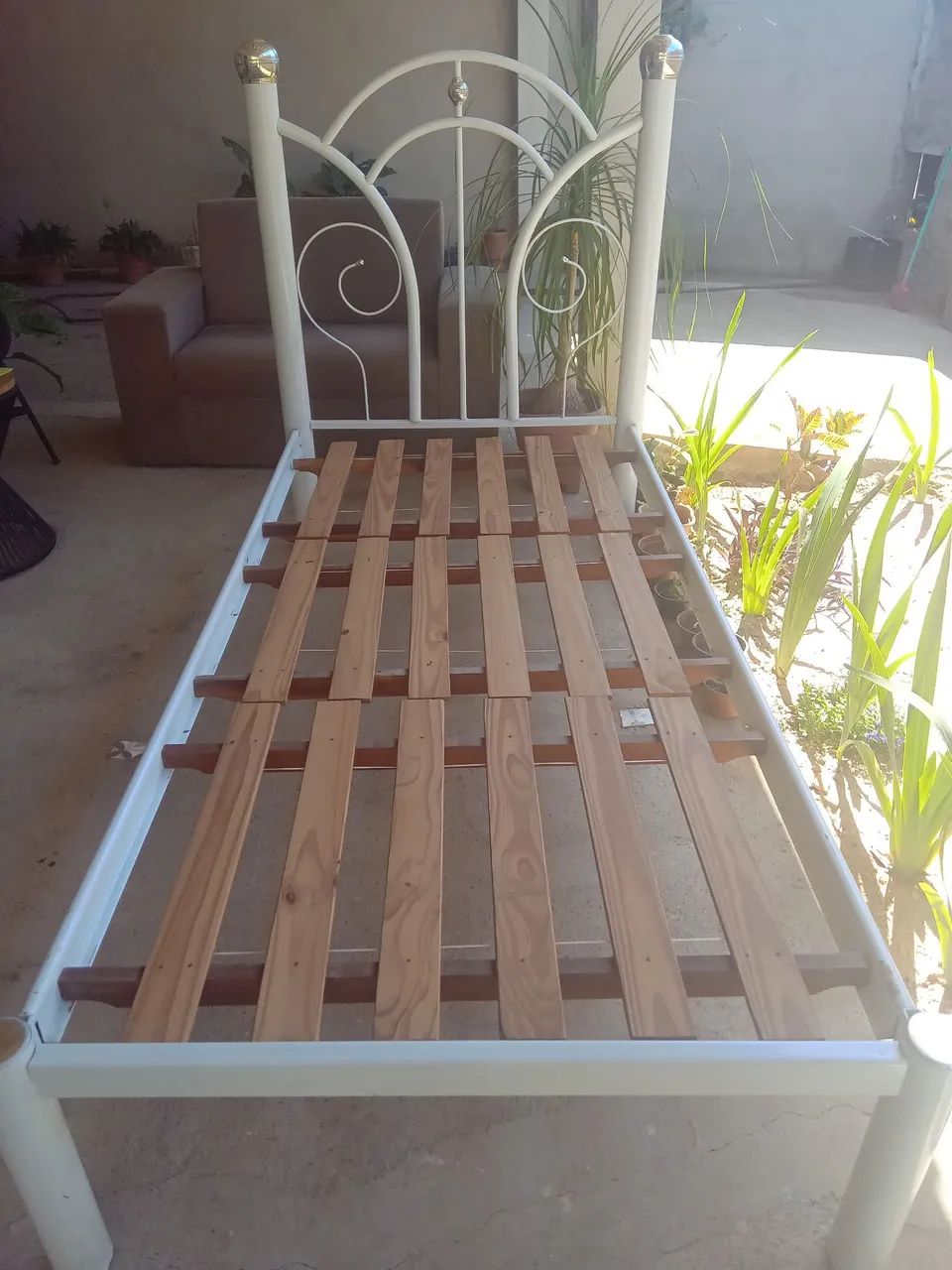 Cama de ferro de solteiro - Foto 3