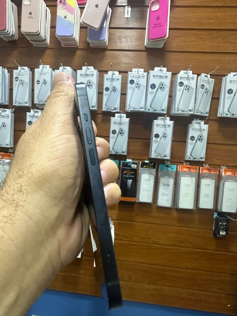 iPhone 13 128GB - 100% bateria + caixa original  - Foto 4