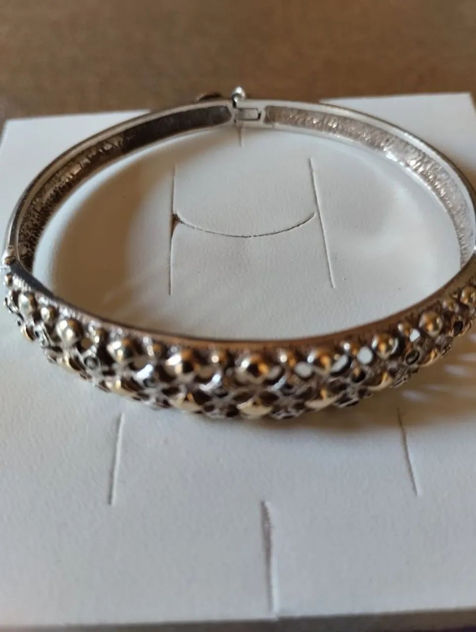 Bracelete de prata com detalhes de ouro e pedras macacitas  - Foto 3