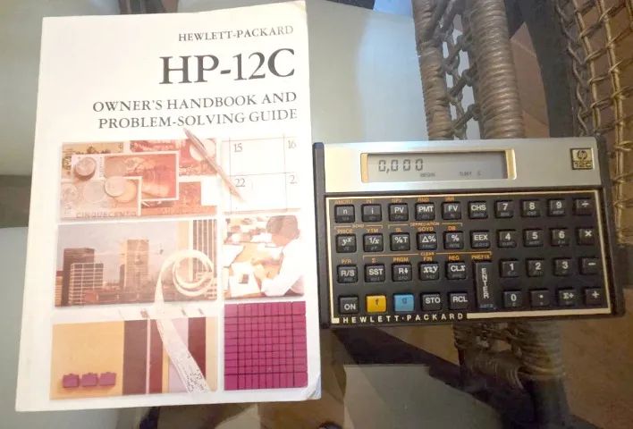 Calculadora Financeira HP 12 C - Como nova e com Manual