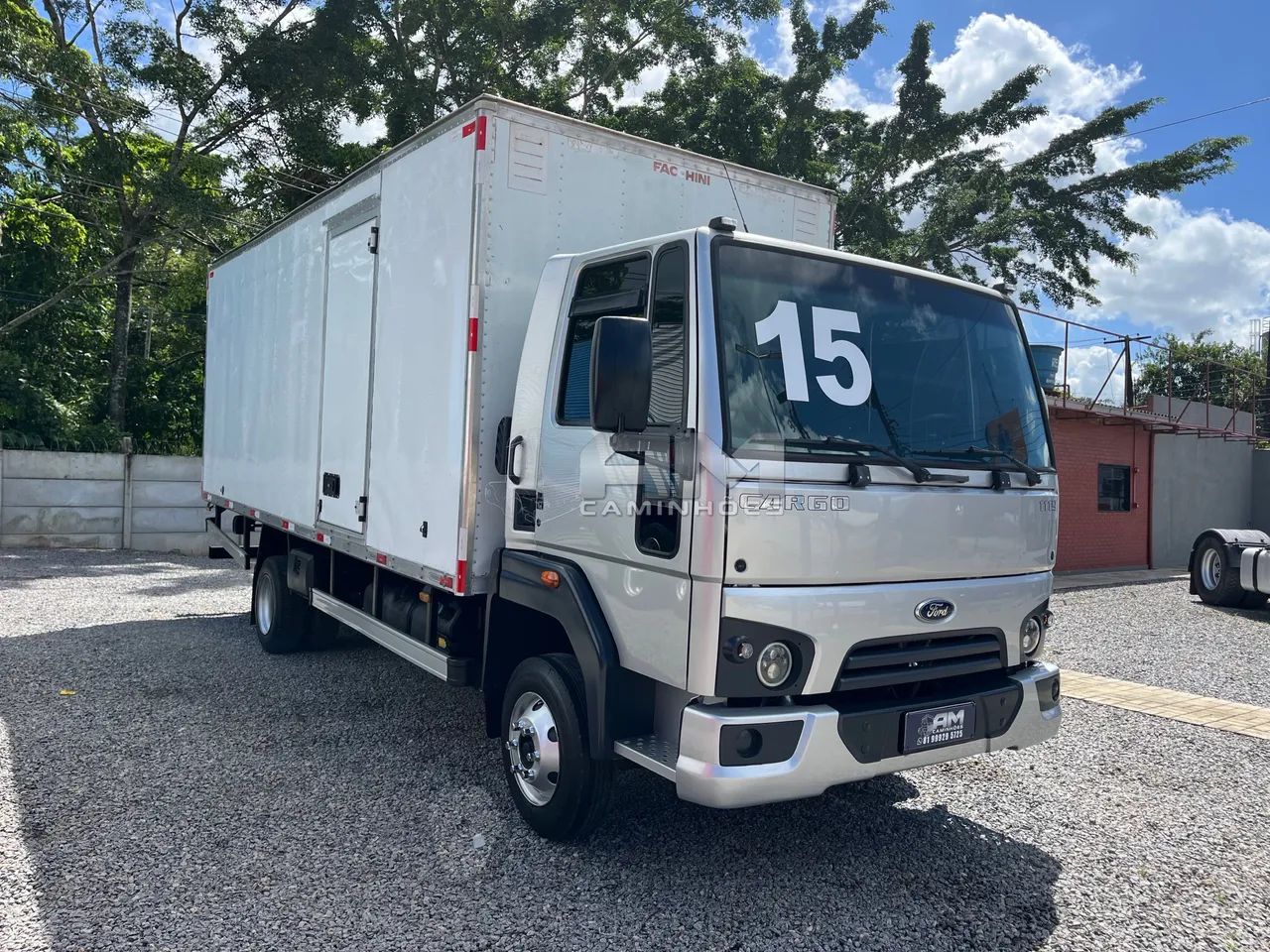 Ford Cargo 1119 2015 - Foto 2