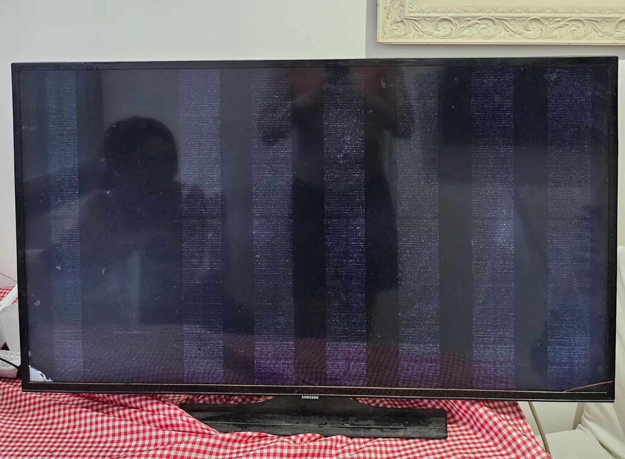 LOTE 2 TVS SAMSUNG 40 POLEGADAS FULL HD PARA CONSERTO OU PEÇAS - Foto 4