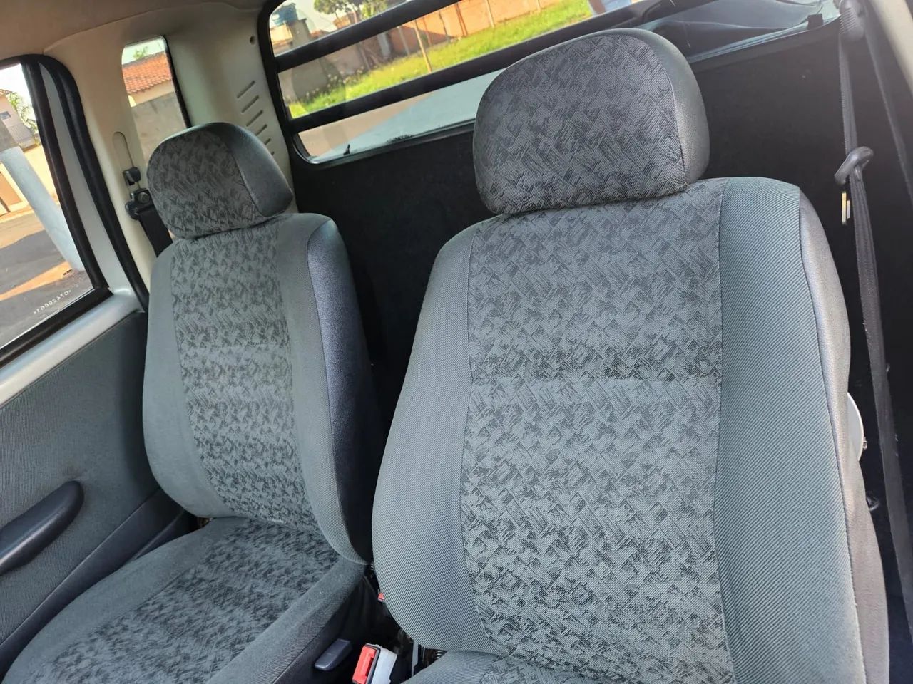 Fiat Strada 1.4 MPI Fire Flex 8V CE 2012 - Foto 4