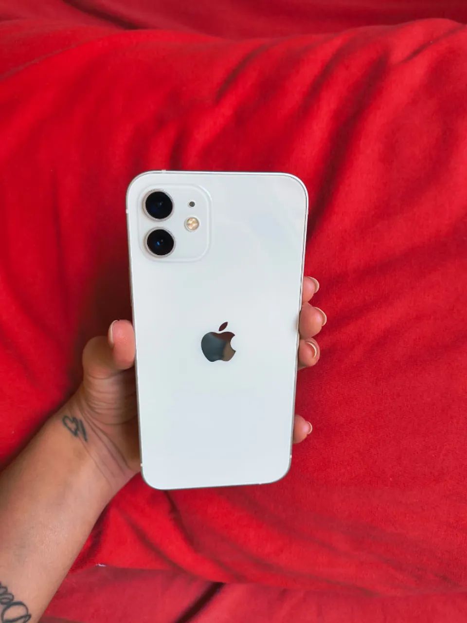 iPhone 12 64GB - Excelente estado | Funcionando perfeitamente