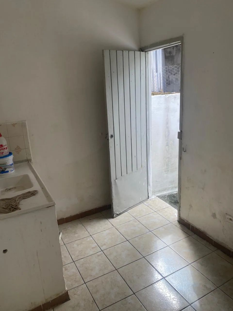 Casa no arruda/02 quartos/sala/ cozinha e mais - Foto 3